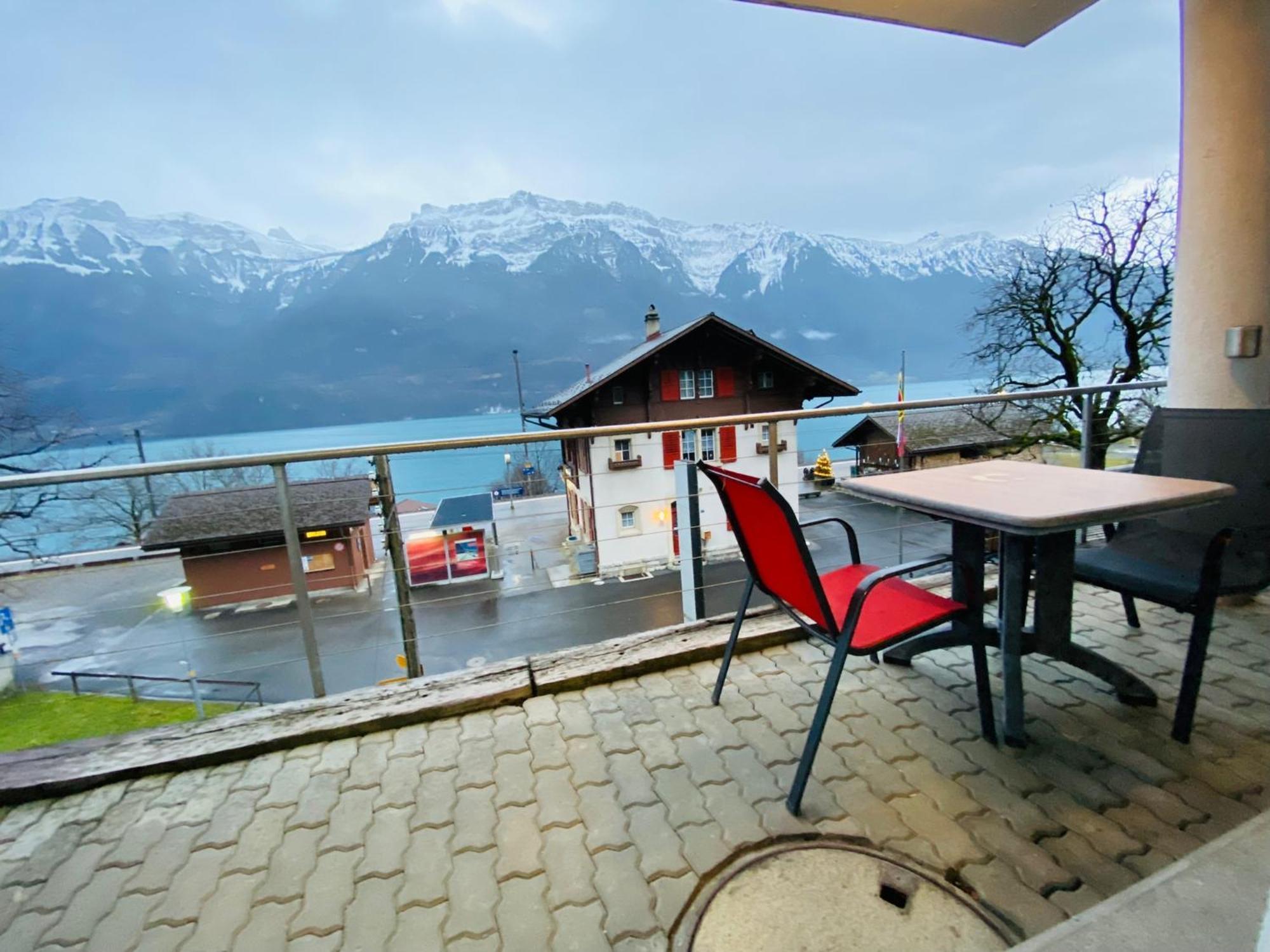 Lake Facing Studio Niederried bei Interlaken Buitenkant foto
